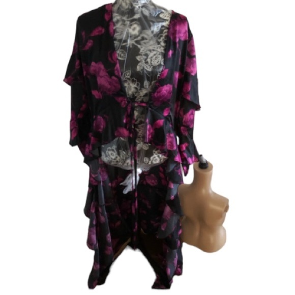 Venus size XL black & pink floral print high / low duster ties at front - Picture 2 of 16